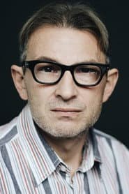 Aleksandr Ovchinnikov as uncle Vasya