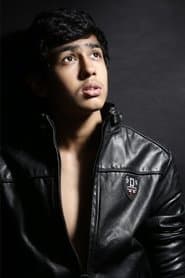 Rudhraksh Jaiswal as Ovi Mahajan