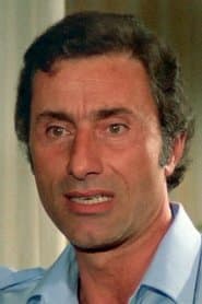 Raf Baldassarre as Mateo