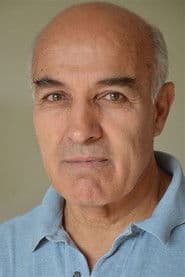 Abdelkrim Bahloul as Father