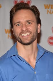 Chris Moss as Buckley