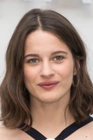 Rebecca Marder as Marie