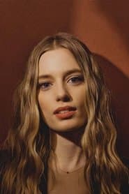 Anja Savcic as Michelle