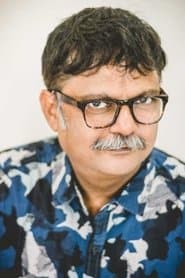 Atul Srivastava as Vishnu Ram