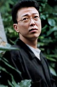 Yōsuke Nakajima as Eiji