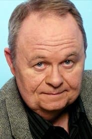 Van Epperson as Principal Phillips