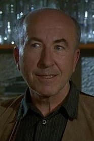 Gert Burkard as Rüdiger