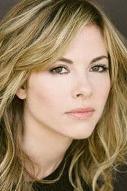 Julie Mond as Nicole