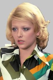 Martine Azencot as Chantal