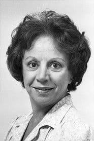 Dirce Migliaccio as Vovó Deolinda