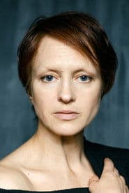 Elena Morozova as Olya