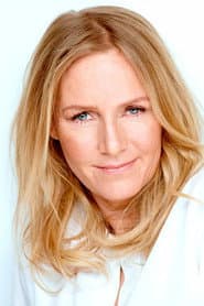 Carolin Fink as Lauras Mutter