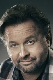 Heikki Hela as Eskon Isä Toivo