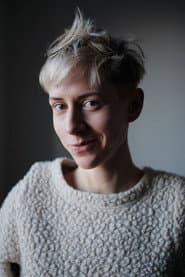 Sara Celler-Jezierska as Aśka (segment "Jeśli będziesz długo siedzieć w ciszy (...)")