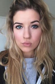 Meghan Rienks as Piper Morley