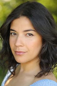 Quelin Sepulveda as Mia