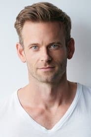Eric Johnson as Ben Thomas