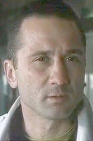 Aleksandr Sporykhin as псих в обезьяннике