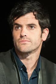 Claudio Lafarga as Pablo