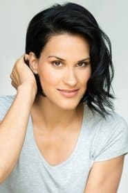 Mimi Côté as Nancy