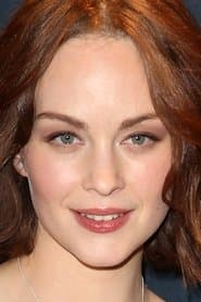 Raphaëlle Agogué as La soeur de Bruno