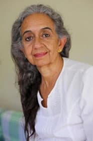 Regina Flores Ribot as Toñis