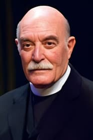 Emiliano Redondo as Delgado