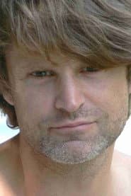 Olaf Malmberg as Doctor