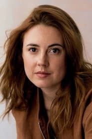 Meriel Hinsching as Janine