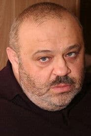 Yuriy Vaksman as Kondakov