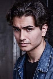 Alexander Eling as Tristan