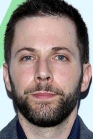 Luis Arrieta as Victima