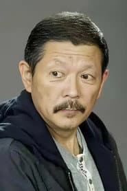 Luo Jingmin as Old Mo