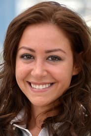 Menna Shalabi as هدير - ضيفة شرف