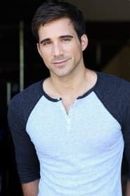 Justin Ray as Thomas McKenzie