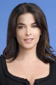 Annabella Sciorra as Mary