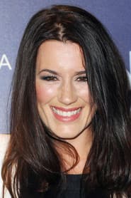 Kate Magowan as Danielle