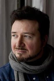 Corneliu Dragomirescu as Le père