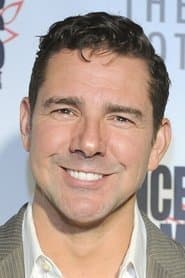 Drew Rausch as Sean Reynolds