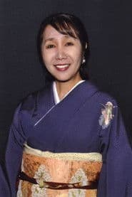 Akiko Shima as Aunt Chen