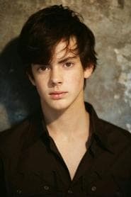 Skandar Keynes as Edmund Pevensie