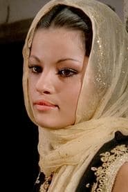 Doris Regina as Bijou