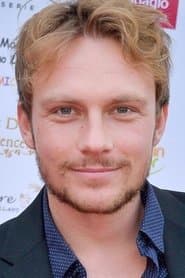 Roby Schinasi as Paul