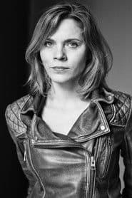 Marnie Baxter as Alice