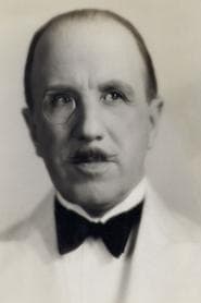 Arthur Hoyt as Mayor Wilfred H. Tillinghast