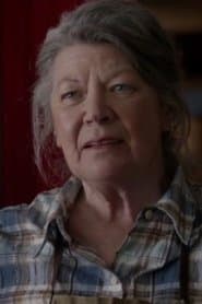 Elan Ross Gibson as Ellie