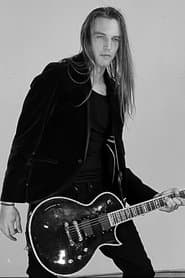 Drew Fortier as Nick Perkins