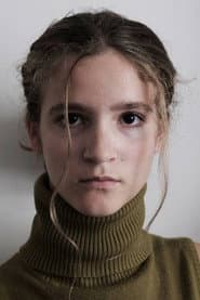 Zita Gaier as Claire