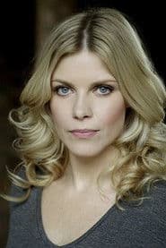 Vanessa Hehir as Esther