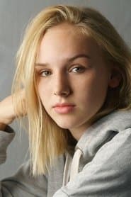 Jule Hermann as Emma